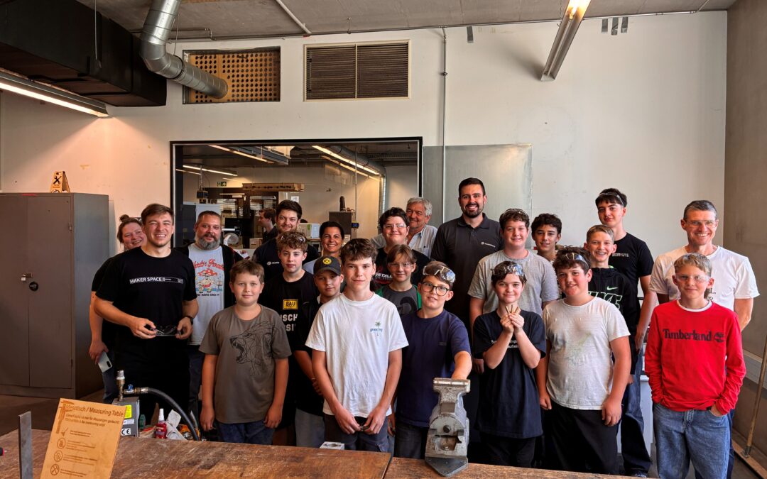 Junior Maker Pioneers zu Gast im UnternehmerTUM Makerspace
